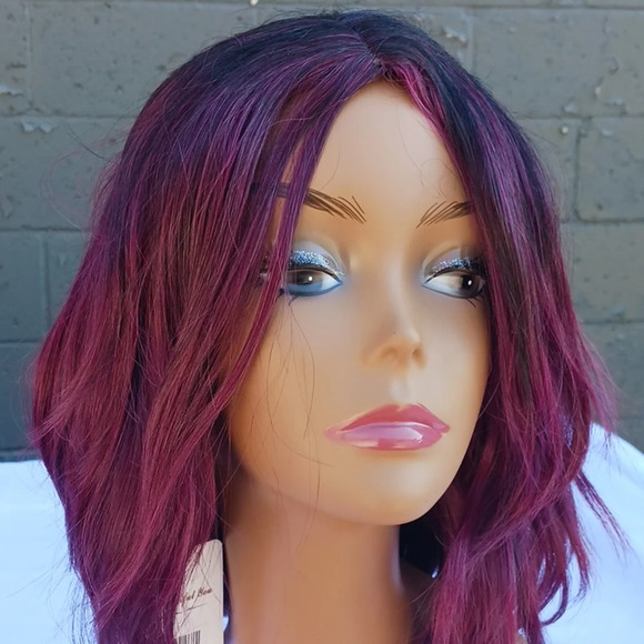 NWT Burgundy synthetic wig with hair net - Picture 2 of 10